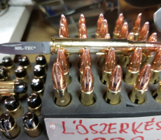 LŐSZER KÉS  7,62 géppuska